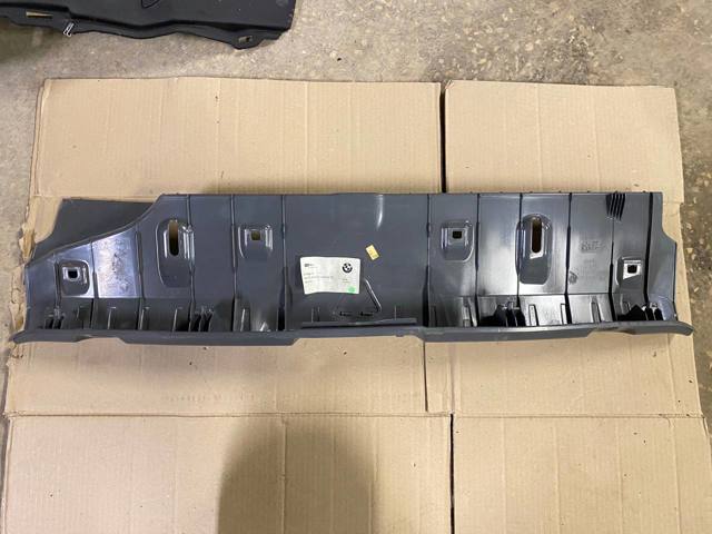 Накладка перегородки 51479113340 BMW