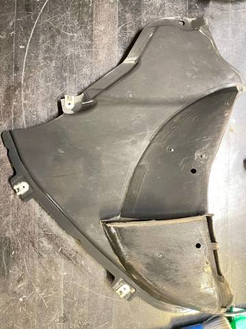 Захист бампера переднього, правий 51717478704 BMW