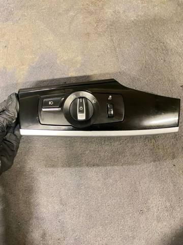 Перемикач світла фар, на "торпедо" 61316803962 BMW