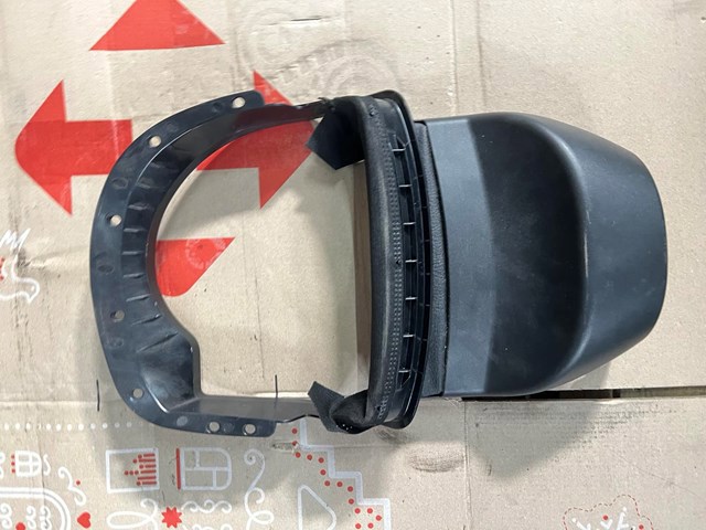 Захисний кожух кермового механізму 61319219548 BMW