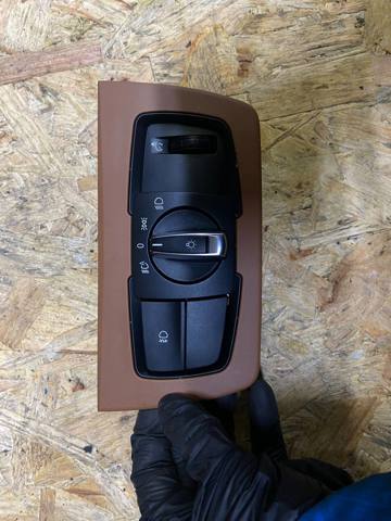 Перемикач світла фар, на "торпедо" 61319265297 BMW
