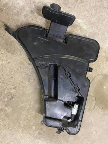 Водяний бачок омивача скла 61668491829 BMW