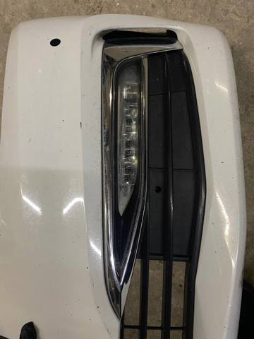 Протитуманка ліва 63177349131 BMW