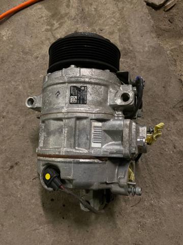 Компресор кондиціонера 64529217868 BMW