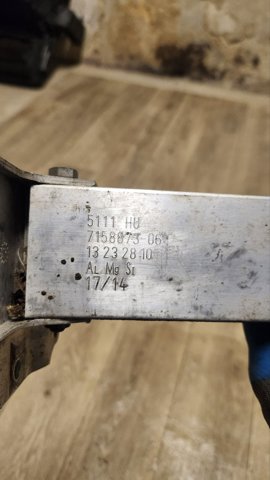 Буфер бампера переднього 7158873 BMW