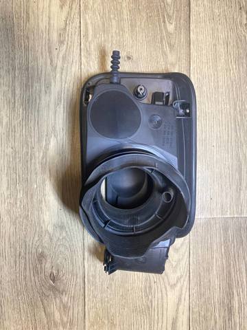 Горловина паливного бака 7204365 BMW