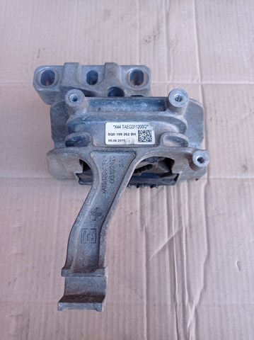 Права подушка мотора 5Q0199262BH VAG