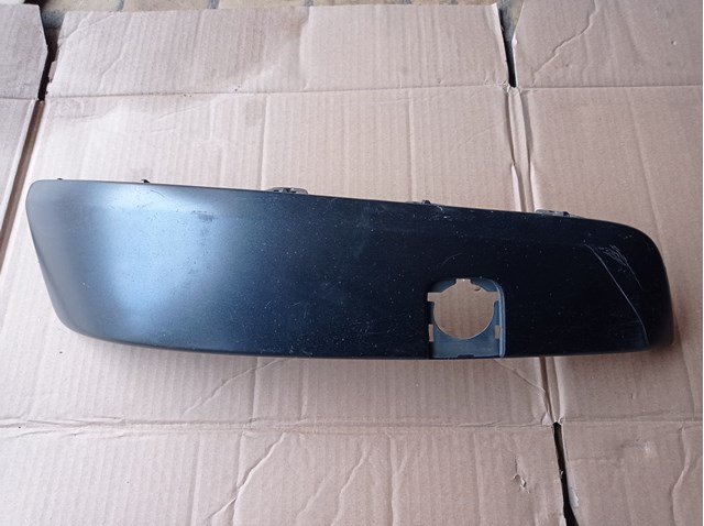 Переднє ікло бампера 7701477305 RENAULT