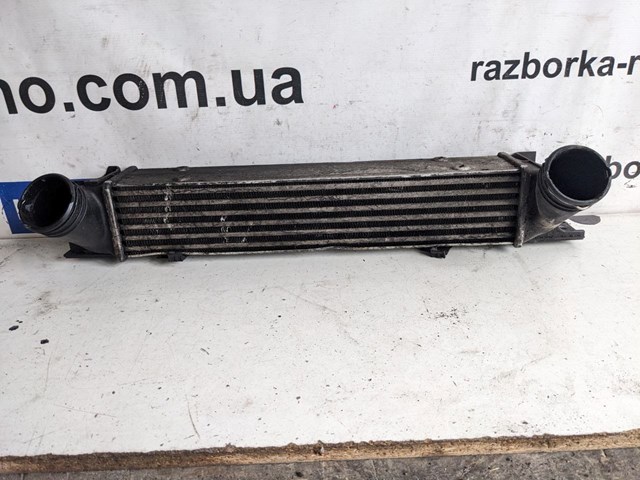 Охолоджувач наддувочного повітря 3093796 BMW