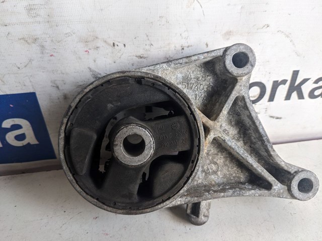 Подушка передньої опори двигуна 51740300 FIAT