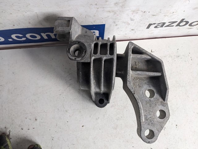 Права опора двигуна 51805651 FIAT