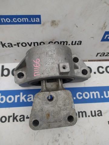 Права подушка двигуна 51855484 FIAT