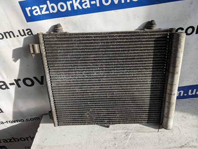 Радіатор системи охолодження кондиціонера Пежо 207