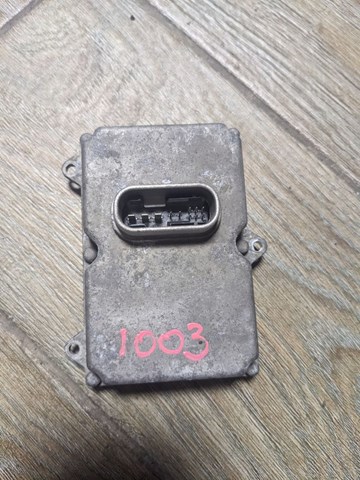 ЕБУ ксенону A0028202426 MERCEDES