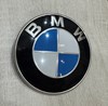 Емблема капота 51148132375 BMW