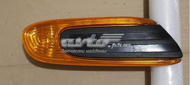 Повторювач повороту на крилі, правий 63137298346 BMW