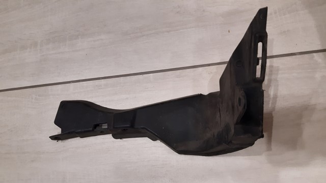 Кріплення бампера A2058853865 MERCEDES