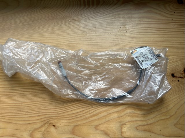 Датчик АБС передній 12842287 GM