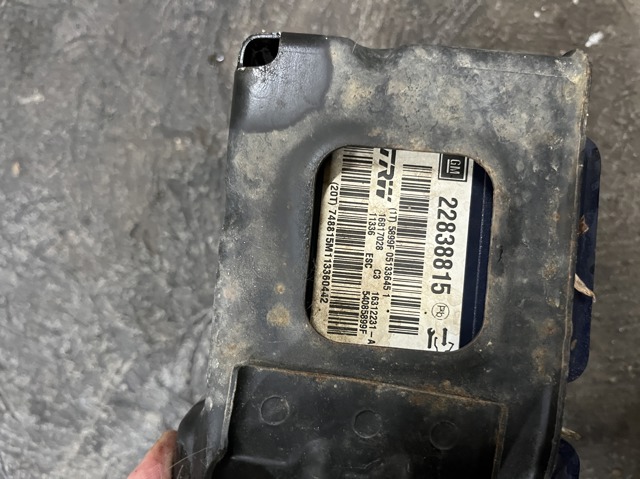 Блок управління АБС (ABS) 22838815 OPEL