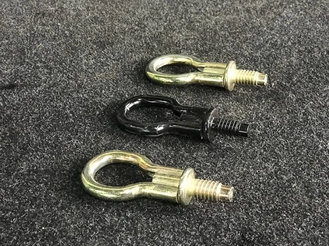 Гак буксирувальний Ford Focus III