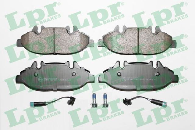 Колодки передні 05P1228 LPR