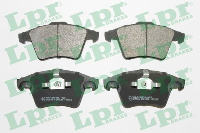 Колодки передні 05P1526 LPR