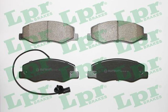 Колодки на гальмо задній дисковий 05P1570 LPR