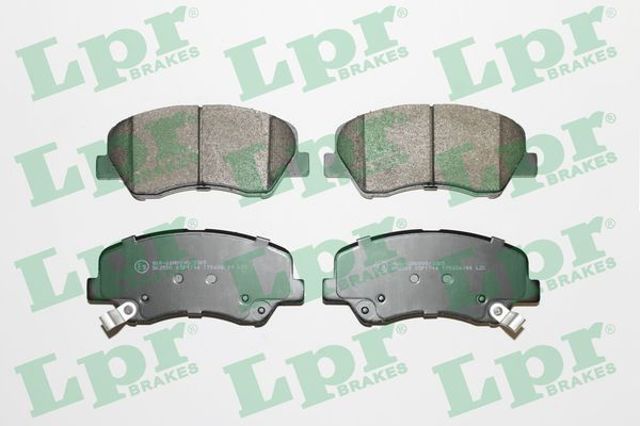Колодки передні 05P1744 LPR
