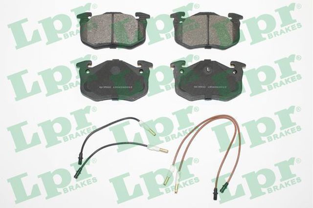 Колодки передні 05P201 LPR