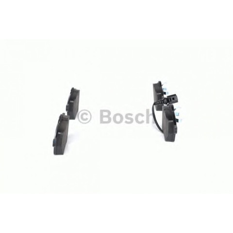 Колодки гальмівні дискові комплект 0986494018 BOSCH