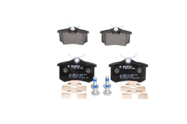 Колодки гальмові задні, дискові 0986494596 BOSCH