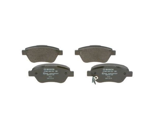 Передні гальмівні колодки 0986495237 BOSCH