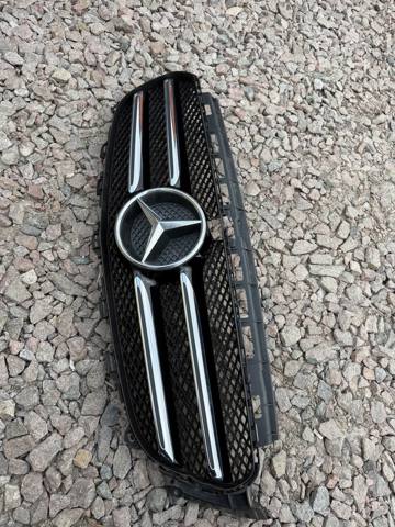 Решітка A2138880223 MERCEDES