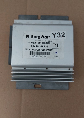 Управління включенням КОМ 954404A732 HYUNDAI