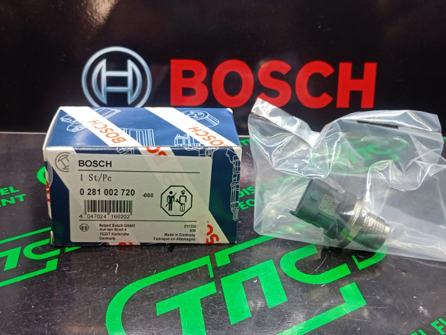 Регулятор тиску палива в паливній рейці 0281002720 BOSCH