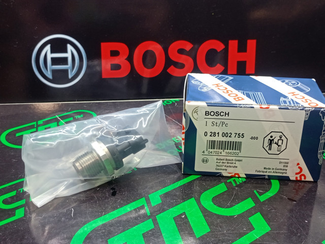 Датчик тиску палива 0281002755 BOSCH