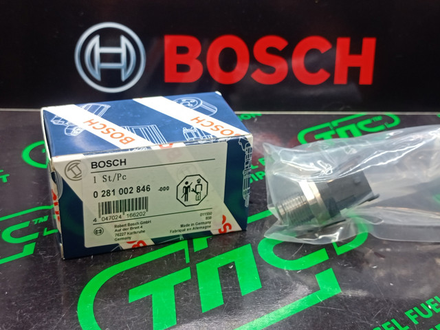 Датчик тиску палива 0281002846 BOSCH