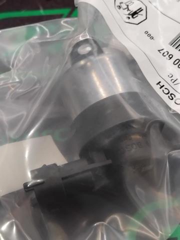 Редукційний клапан ПНВТ 0928400607 BOSCH