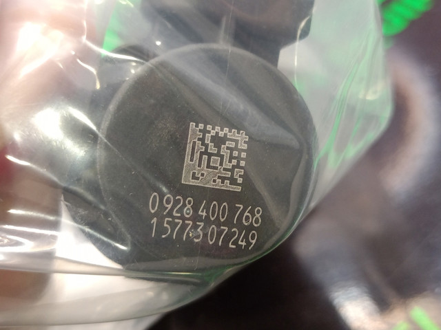 Регулятор тиску палива 1462C00987 BOSCH