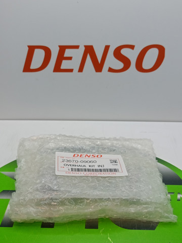 Форсунка паливна 2367009060 DENSO