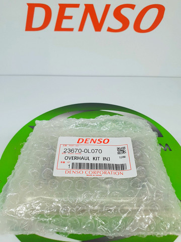 Форсунка вприску палива 236700L070 DENSO