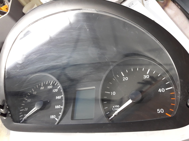 Спідометр A9069000304 MERCEDES