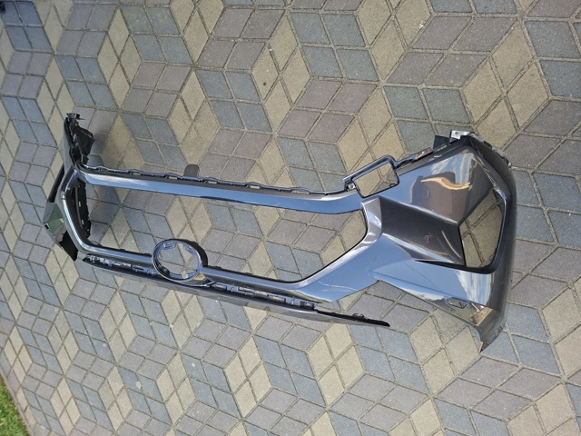 Бампер передній в зборі 521194A921 TOYOTA
