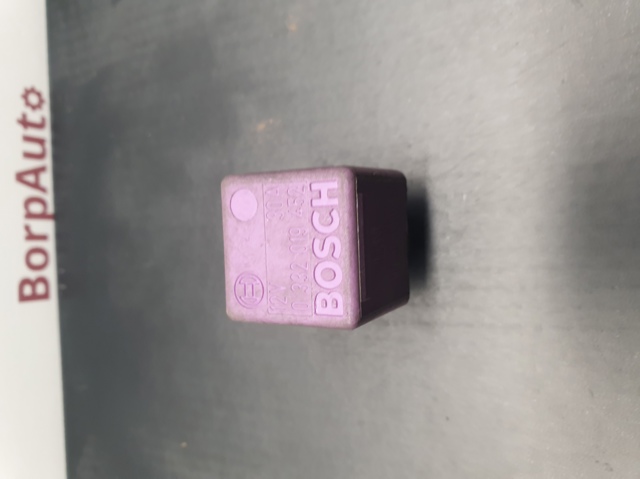 Реле електробензонасосу 0332019452 BOSCH