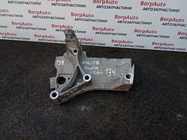 Кронштейн подушки (опори) двигуна, верхній 112314312R RENAULT