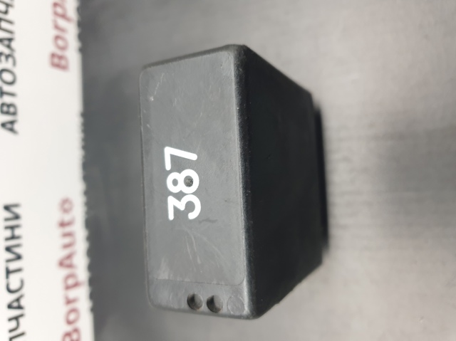 Реле поворотів 4B0919471 VAG