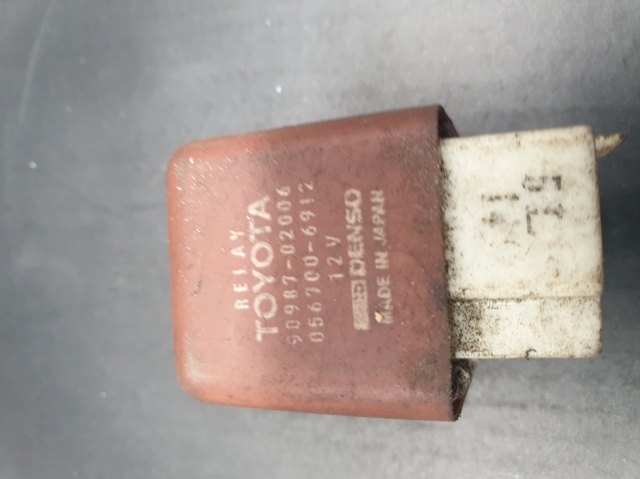 Реле 9098702006 TOYOTA