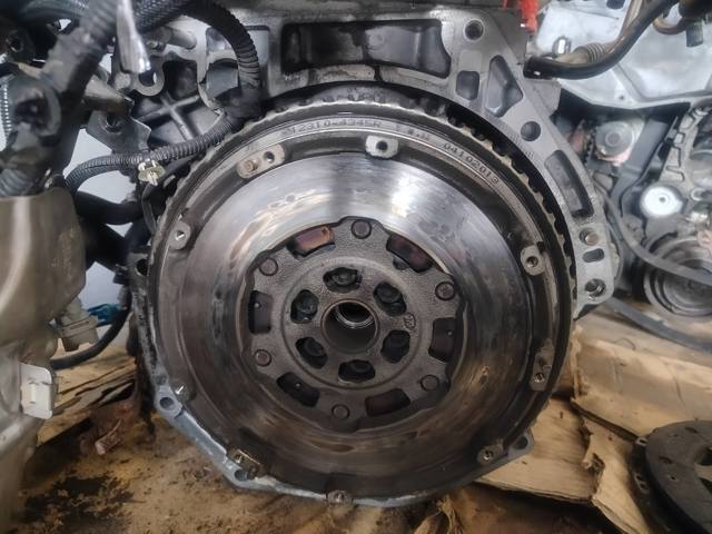 Демпферний маховик 123104345R RENAULT