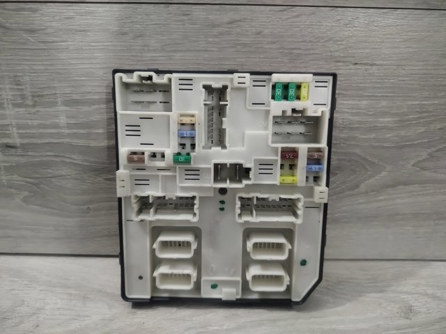 Корпус запобіжників 284B65628R RENAULT