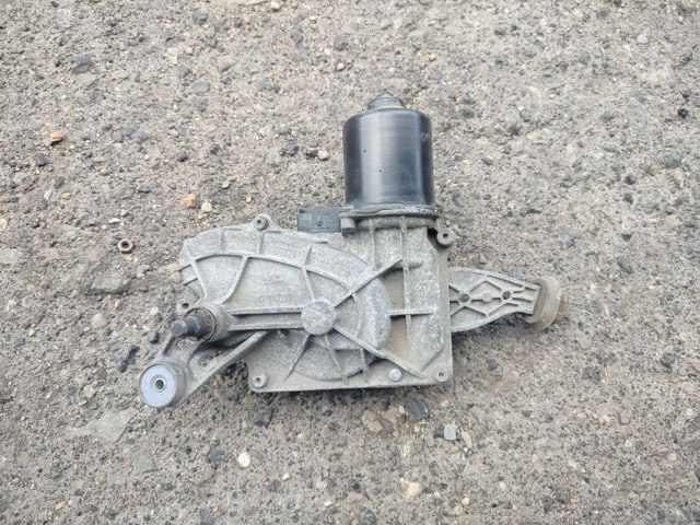 Двигун склоочисника лобового скла, лівий 288150001R RENAULT